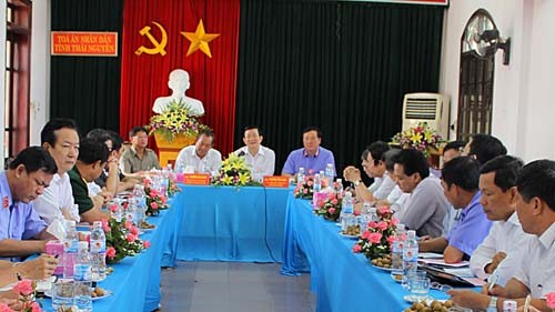 President Truong Tan Sang pays working visit to Thai Nguyen  - ảnh 1